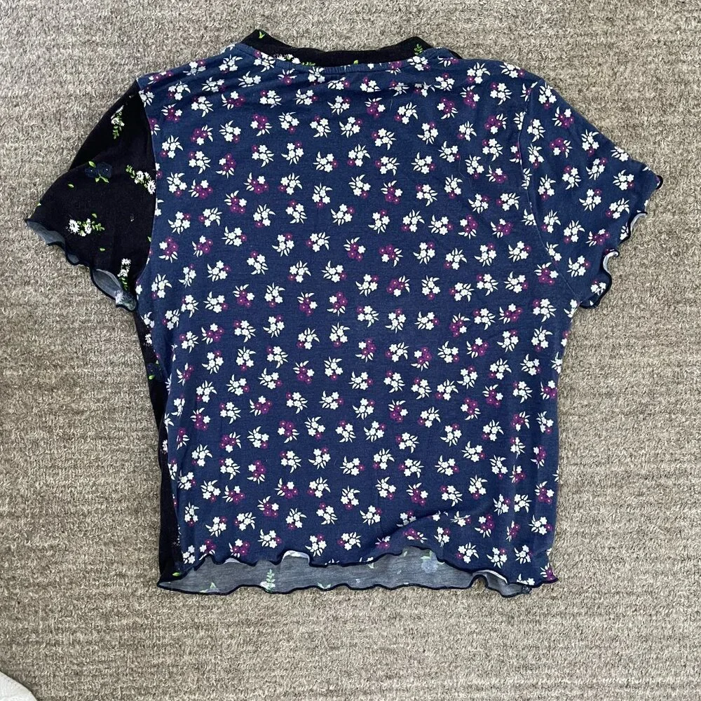 Opening Ceremony Floral Lettuce-Edge Tee Black (Size S) - Picture 7 of 8